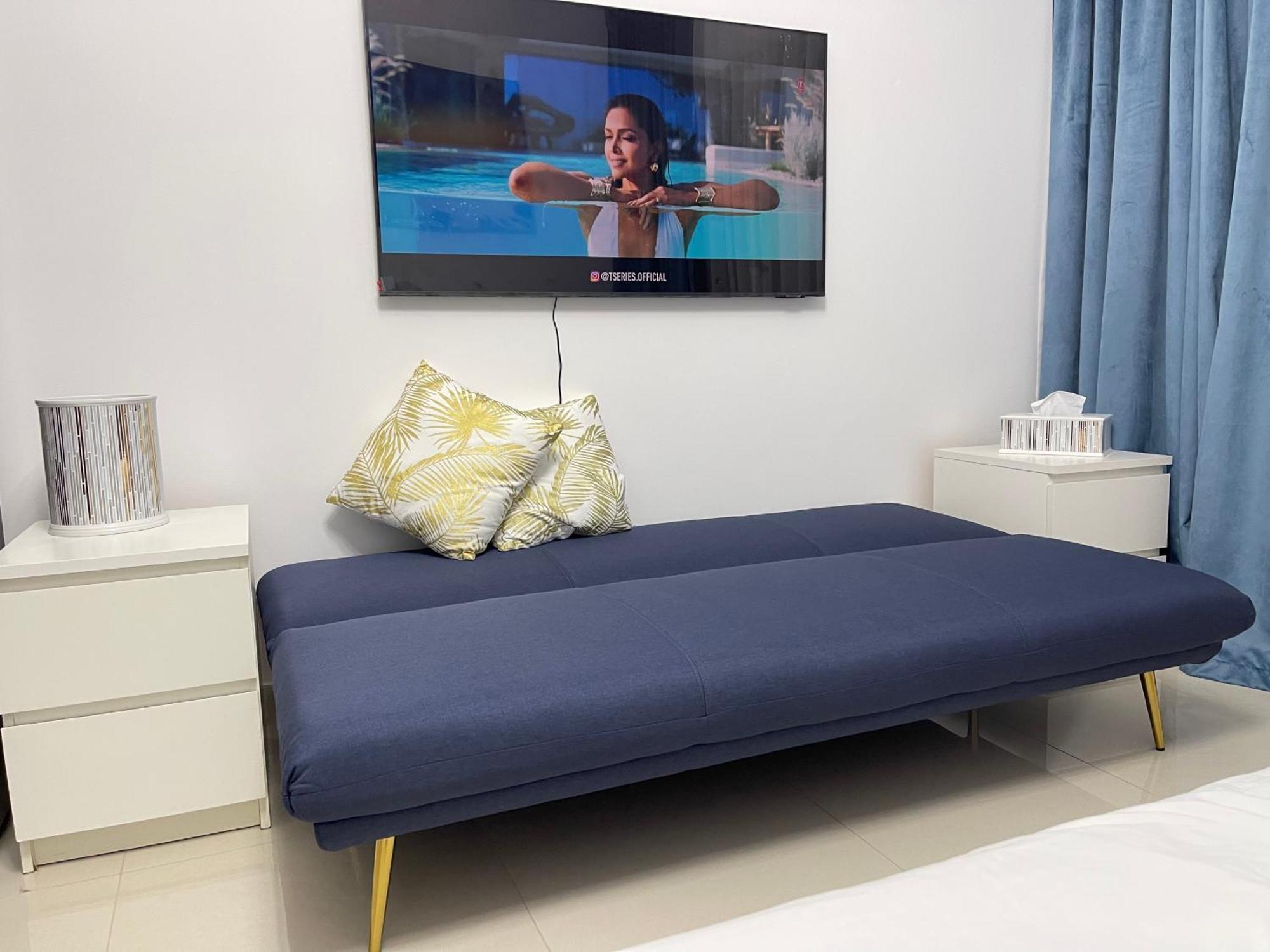 Great View, Dubai Sportcity, Parking Included, Nice Apartments Εξωτερικό φωτογραφία