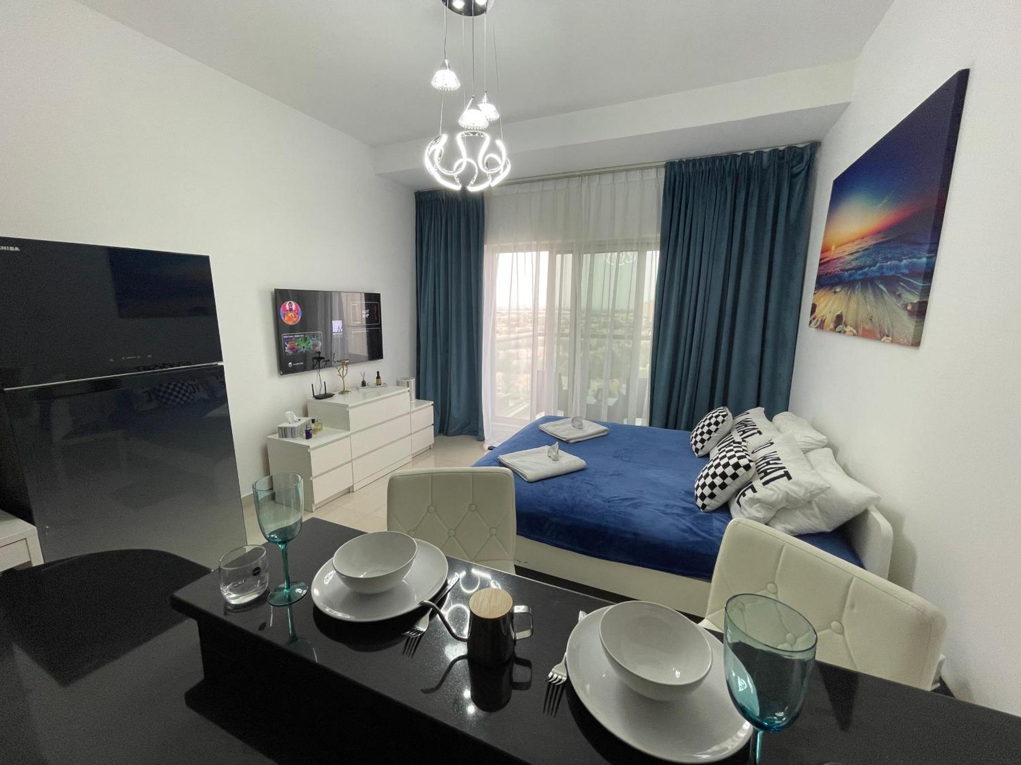Great View, Dubai Sportcity, Parking Included, Nice Apartments Δωμάτιο φωτογραφία